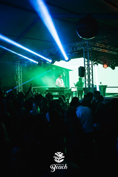 Foto 98 — Christmas Clubbing 2024 ❄