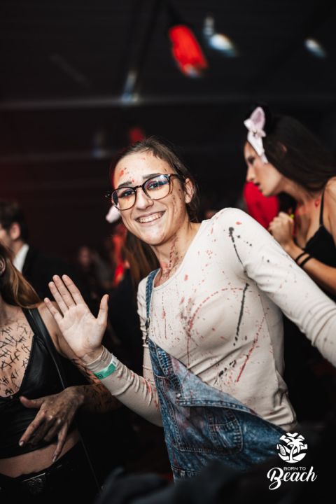 Foto 27 — Halloween Night 2024