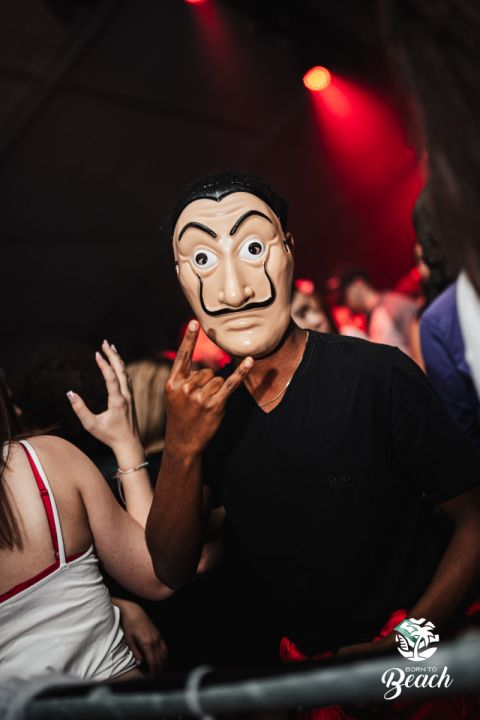 Foto 28 — Halloween Night 2024