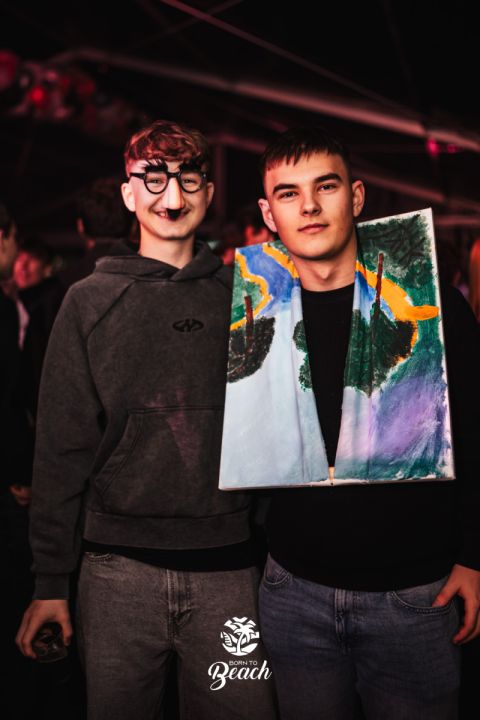 Foto 2 — Faschings Clubbing 2026