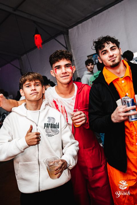 Foto 26 — Halloween Night 2023