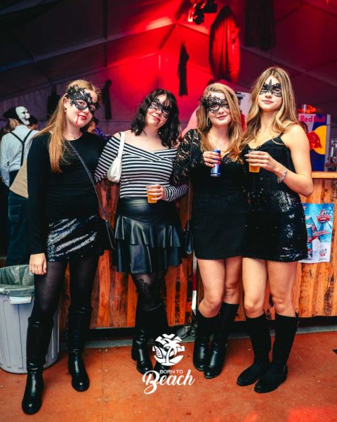 Foto 8 — Halloween Night 2025
