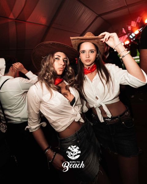Foto 48 — Halloween Night 2025