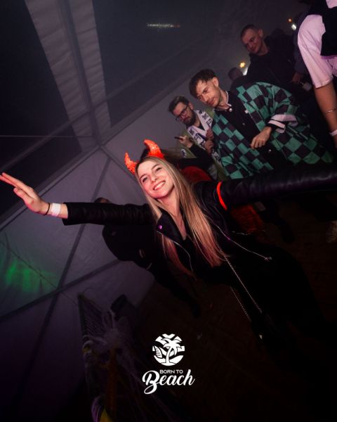 Foto 111 — Halloween Night 2025