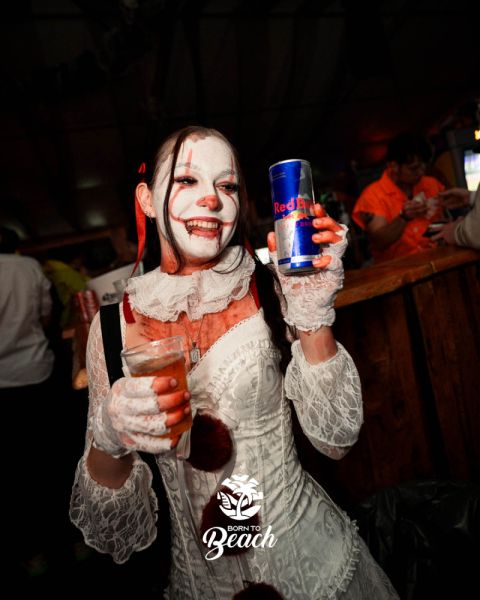 Foto 32 — Halloween Night 2025