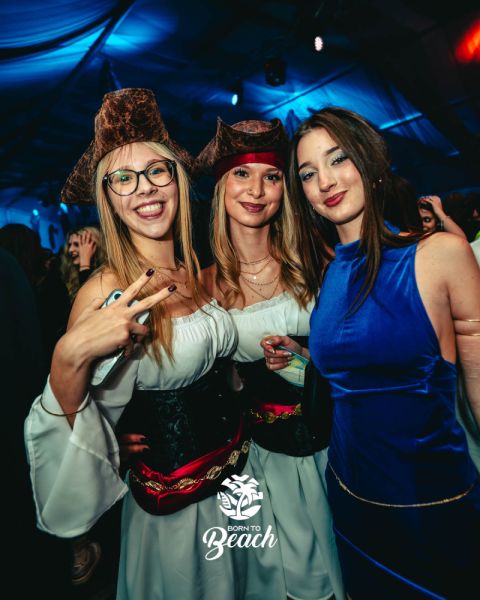 Foto 39 — Halloween Night 2025