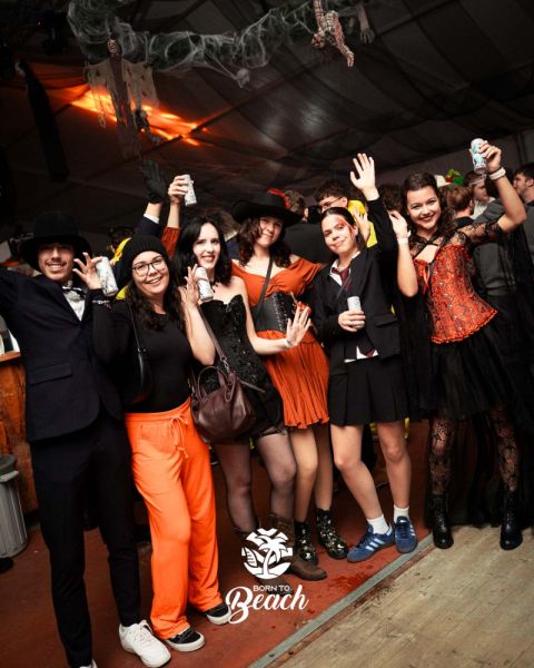 Foto 18 — Halloween Night 2025