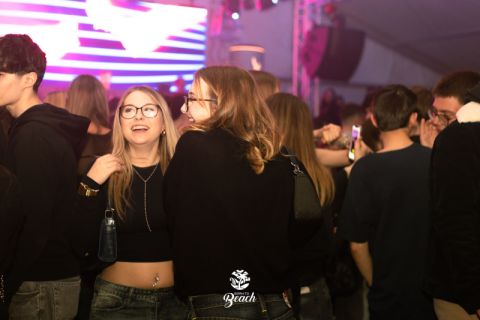 Foto 25 — UNIQUE 2025